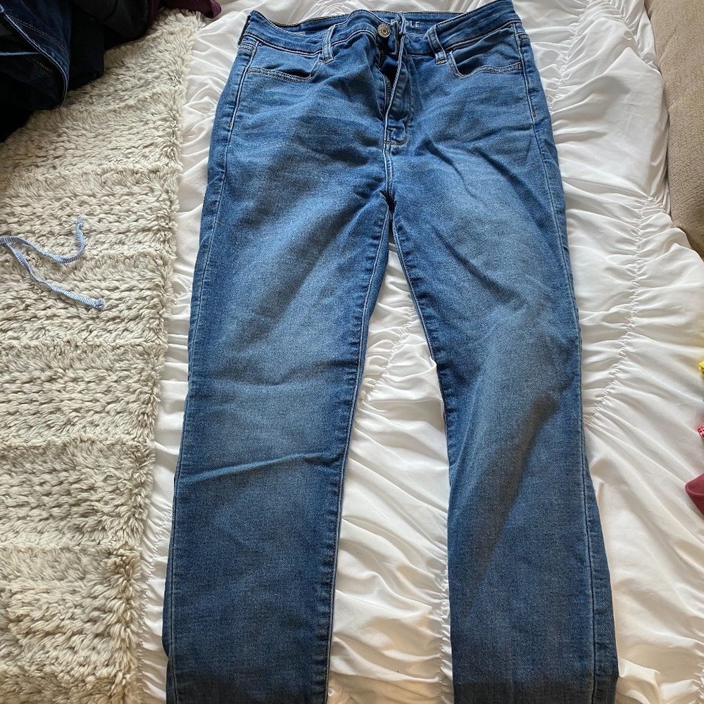 American Eagle High-Waisted jeans